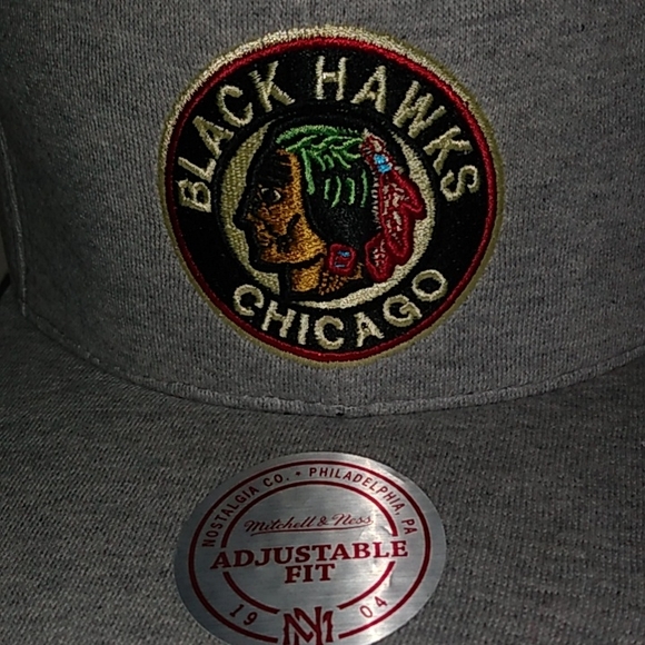 Mitchell &Ness snapback cap - Picture 2 of 8